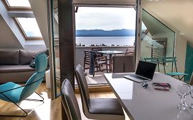 Luxury 3-Bedroom Apartment Zen
